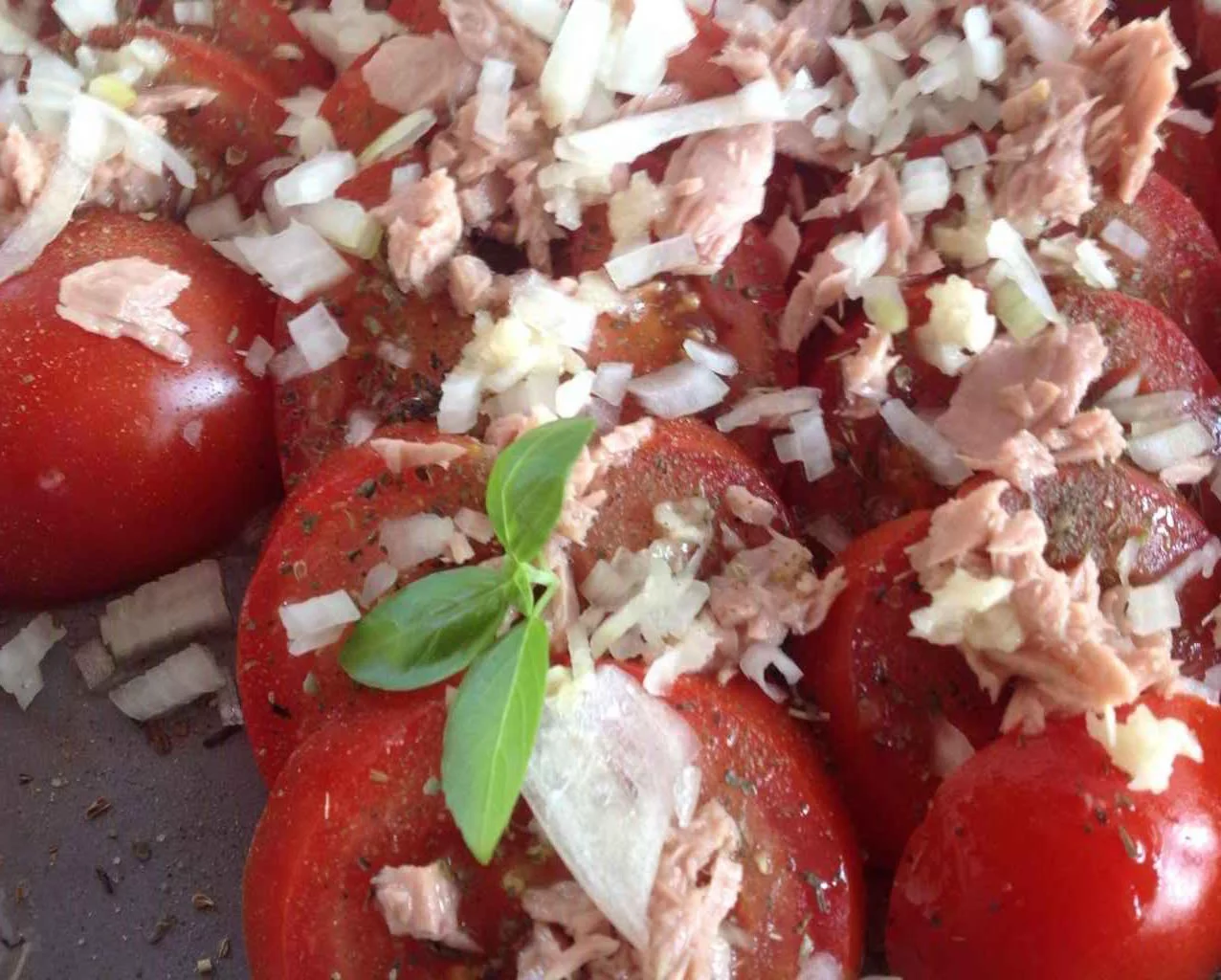 Kochgruppe - Thunfisch-Tomaten-Salat