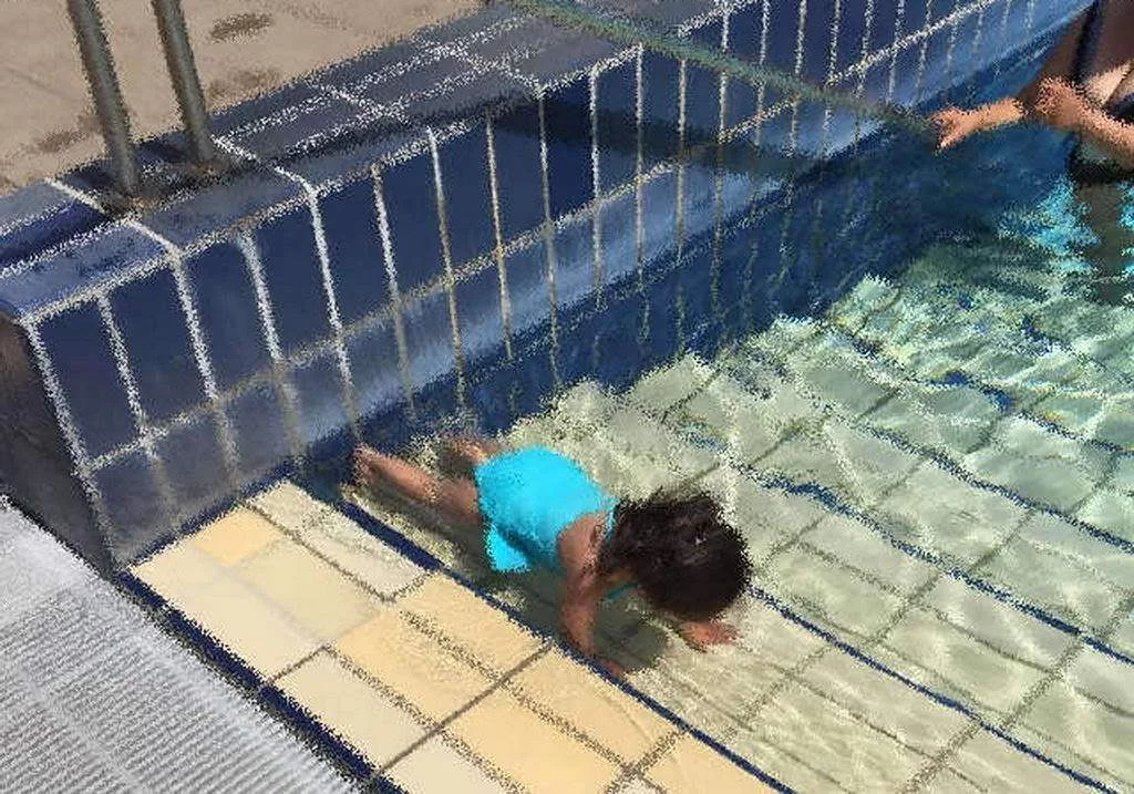 Schwimmen für Kinder und Frauen