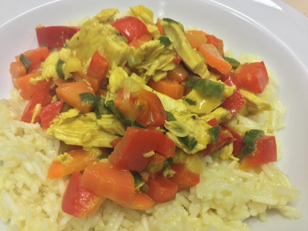 Projekt Kochgruppe, Rezept Hähnchen-Kokos-Curry | Peters Blog