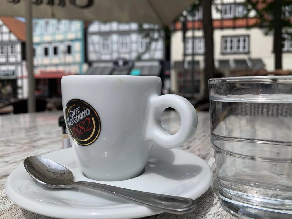 nach Mittagessen Espresso Altstadt Burgdorf