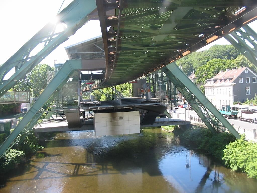 Wuooertal Schwebebahn