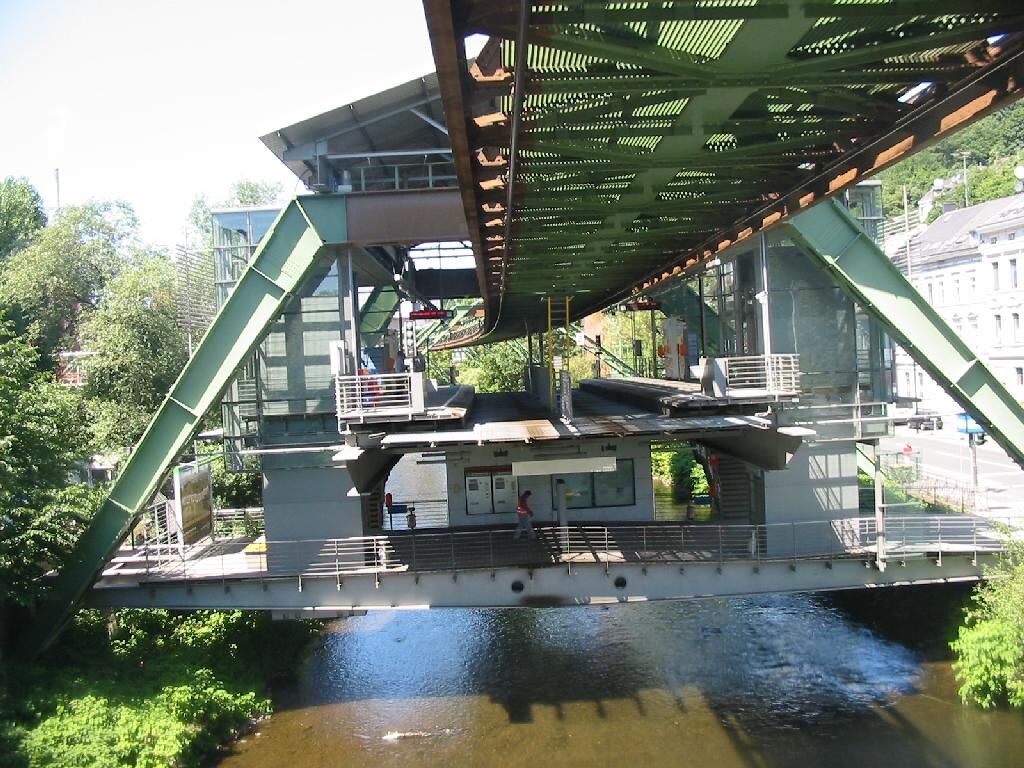 Wuooertal Schwebebahn