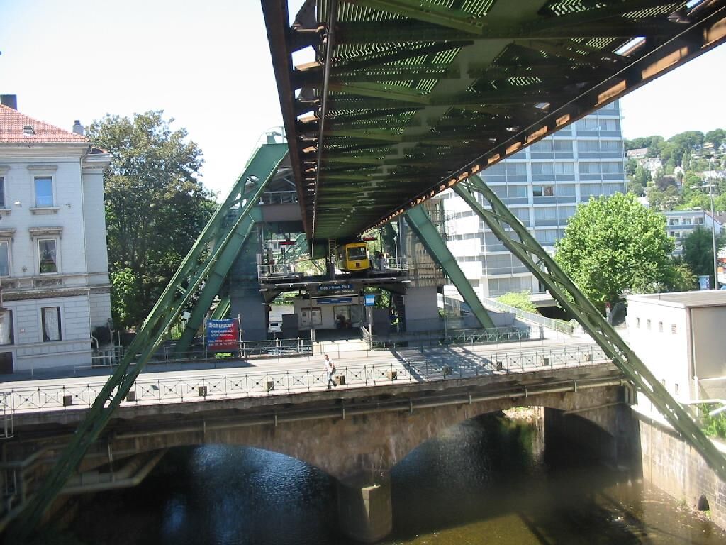 Wuooertal Schwebebahn