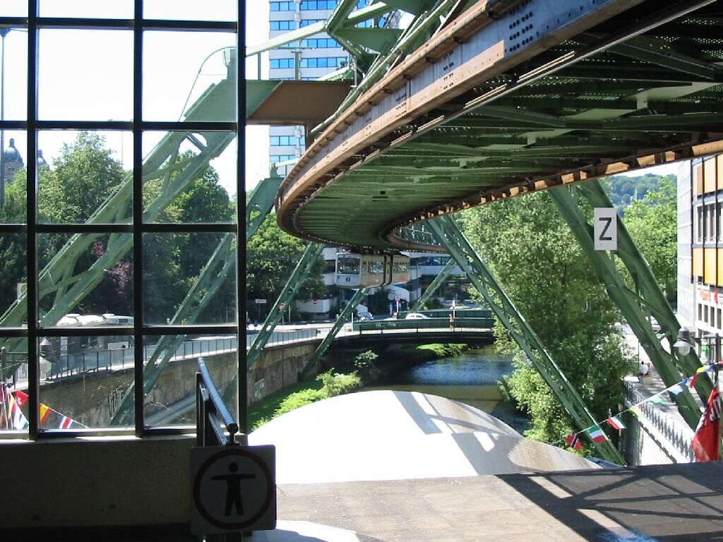 Wuooertal Schwebebahn