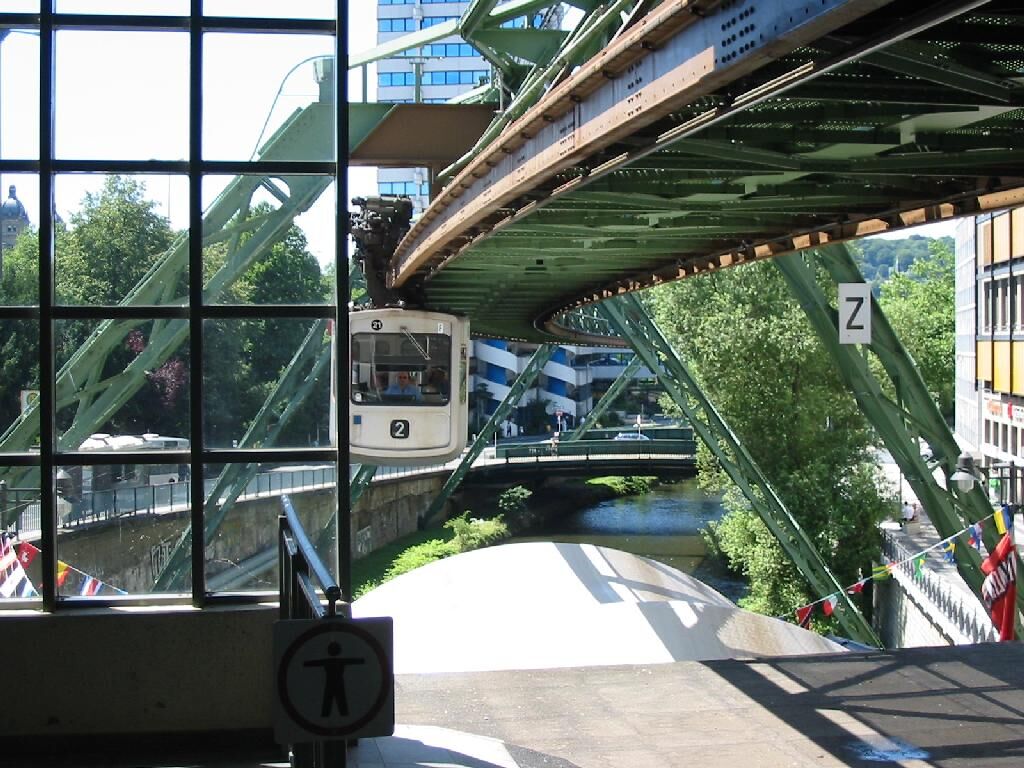 Wuooertal Schwebebahn