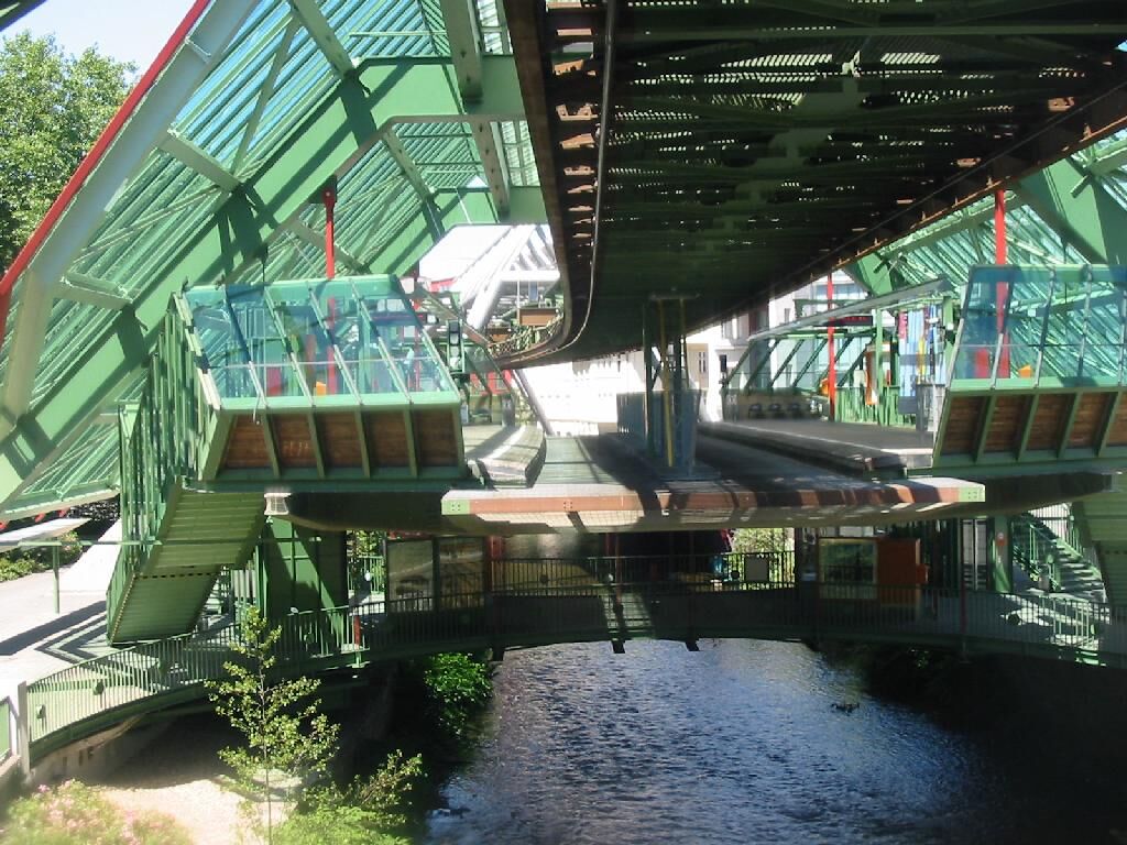Wuooertal Schwebebahn