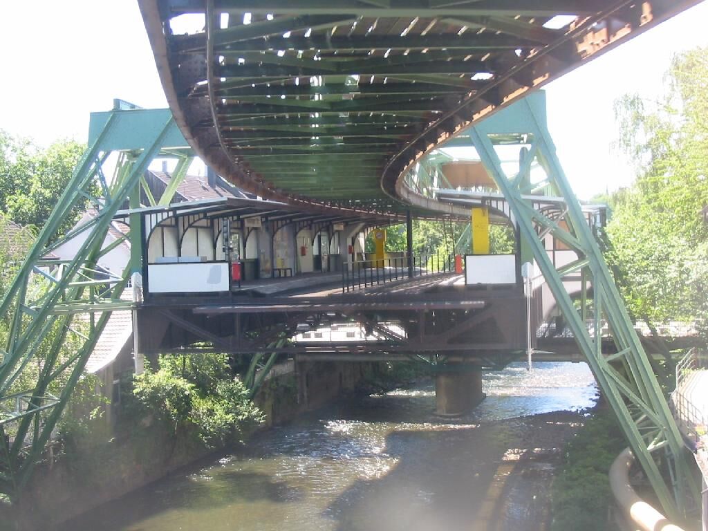 Wuooertal Schwebebahn