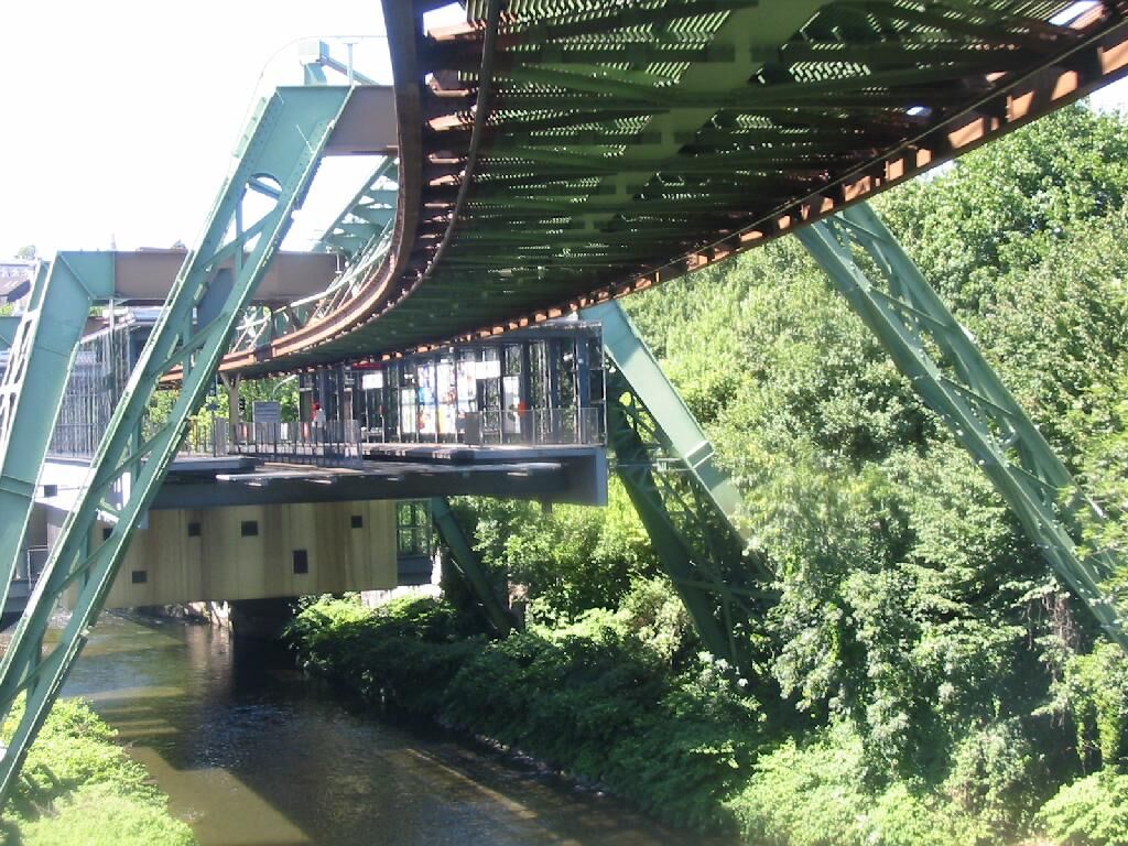 Wuooertal Schwebebahn