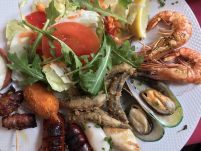 in Gedenken an meinen Papa-Familientreffen beim Spanier in Lauenau - Tapaplatte mega