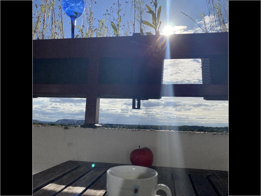 Espresso auf Balkon