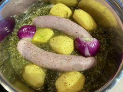 Grünkohl und Bregenwurst - alles in ein Pott